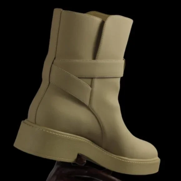 Vince Kaelyn Water Resistant Dune Beige Chunky Heel Moto Combat Boot, Size 8.5 - Picture 7 of 9